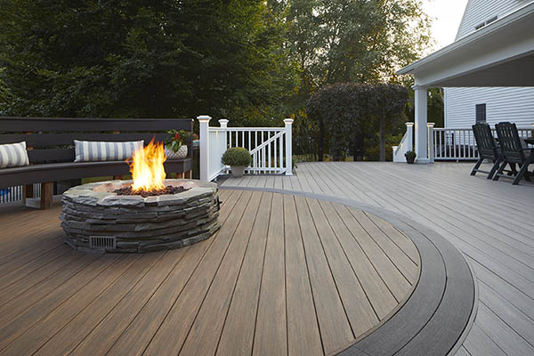 Keep it cool with curved decking