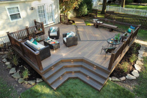 How to Calculate How Much Decking I Need | TimberTech