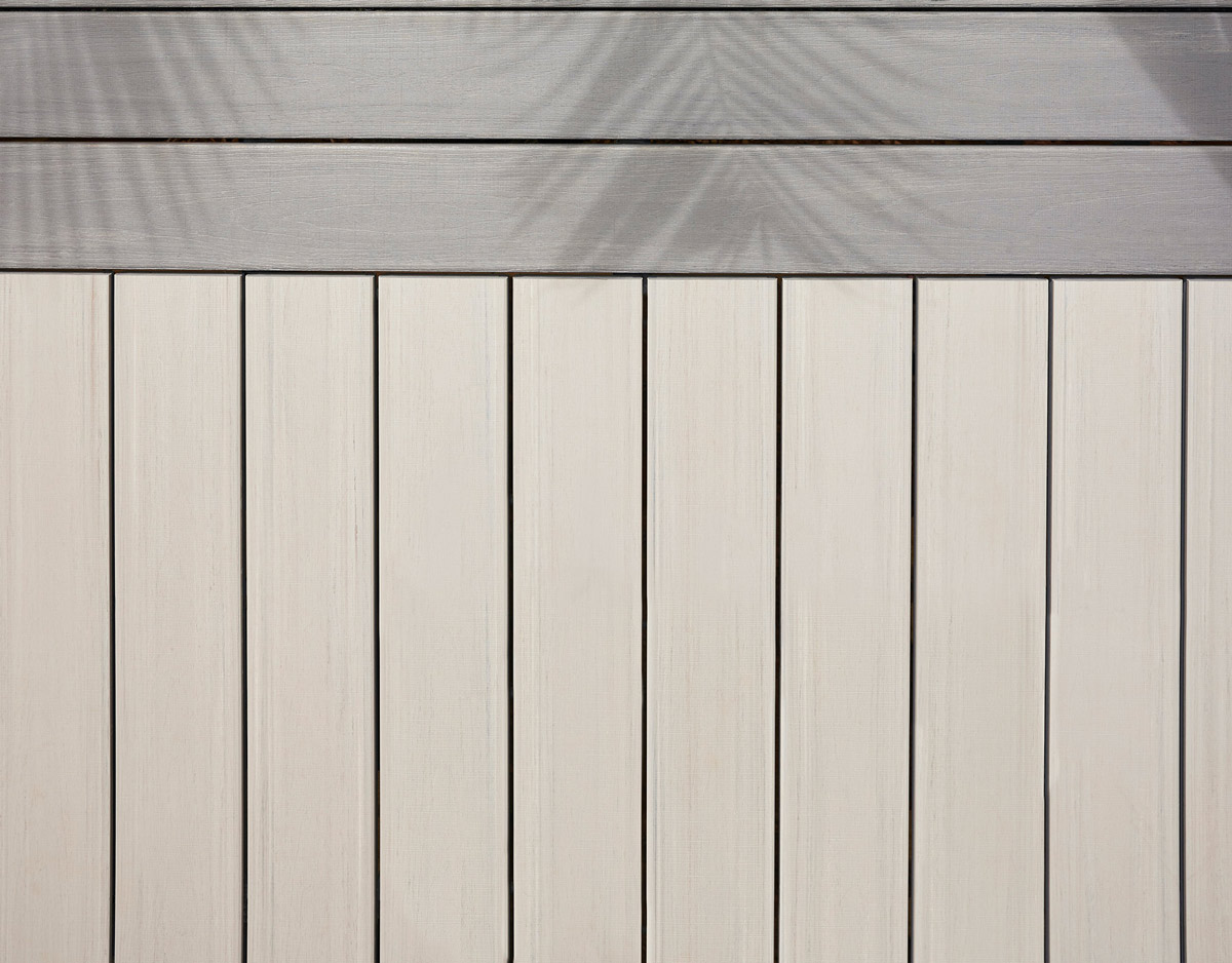 A closer view of the Advanced PVC grey and tan brown decking. 